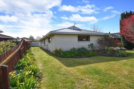 Photo of property in 143 Hagart-alexander Drive, Mosgiel, 9024