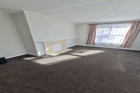 Photo of property in 73 Seddon Street, Takaro, Palmerston North, 4412