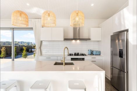 Photo of property in 218 Hamiora Street, Matarangi, 3592