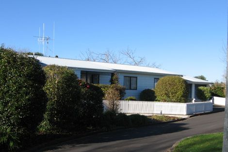 Photo of property in 1 Olwyn Green, Dinsdale, Hamilton, 3204