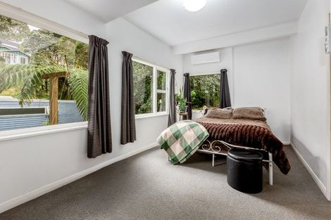 Photo of property in 74 Sar Street, Wadestown, Wellington, 6012