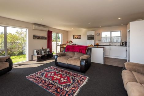 Photo of property in 2 Lake Terrace Road, Burwood, Christchurch, 8061