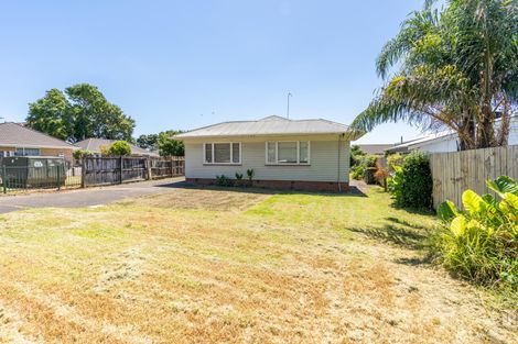 Photo of property in 383 Massey Road, Mangere East, Auckland, 2024
