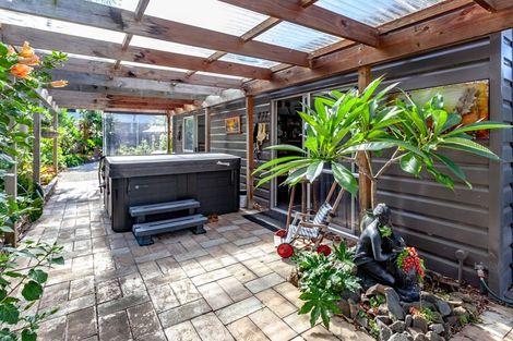 Photo of property in 106 Prices Avenue, Thames, 3500