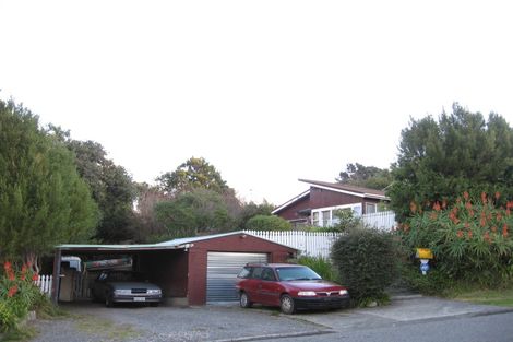 Photo of property in 96 Leinster Avenue, Raumati South, Paraparaumu, 5032