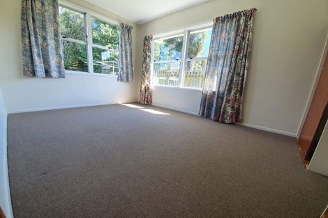 Photo of property in 2/29 Edmund Hillary Avenue, Papakura, 2110