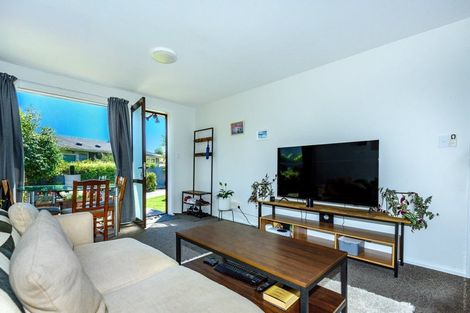 Photo of property in 2/118 Geraldine Street, Edgeware, Christchurch, 8013