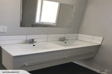 Photo of property in 29 Trent Street, Island Bay, Wellington, 6023