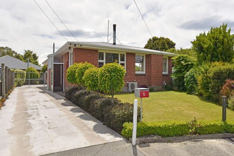 Photo of property in 16 Adams Place, Woolston, Christchurch, 8023
