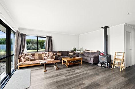 Photo of property in 251 Mairetahi Road, South Head, Helensville, 0874