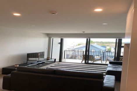 Photo of property in 206/38e Fraser Avenue, Northcote, Auckland, 0627