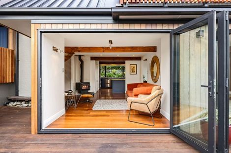 Photo of property in 92 Cannon Hill Crescent, Mount Pleasant, Christchurch, 8081