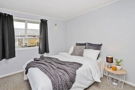 Photo of property in 64 Forfar Crescent, Rockdale, Invercargill, 9812
