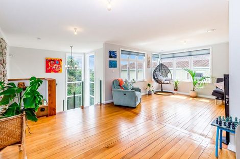 Photo of property in 160 Wellington Road, Paekakariki, 5034