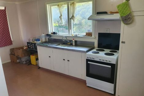 Photo of property in 20 Kotuku Street, Elsdon, Porirua, 5022