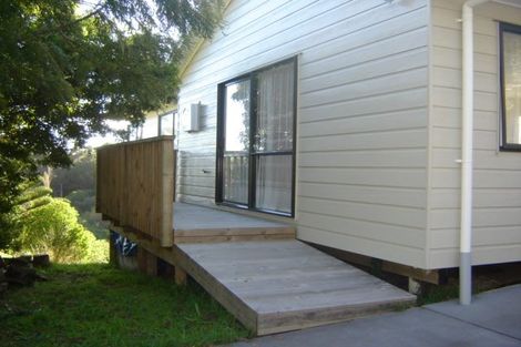 Photo of property in 3 Makora Grove, Paremata, Porirua, 5024