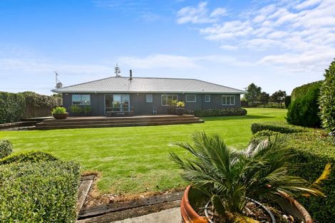 Photo of property in 142 Wairau Road, Kaitake, New Plymouth, 4374