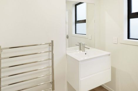 Photo of property in 1/92 Oxford Terrace, Epuni, Lower Hutt, 5011