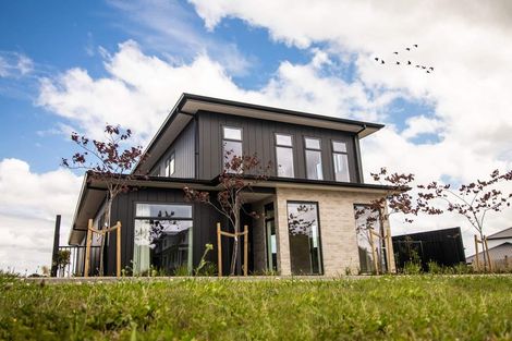 Photo of property in 238 Park Estate Road, Rosehill, Papakura, 2113