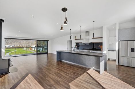 Photo of property in 57 Stratford Drive, Mount Pisa, Cromwell, 9383