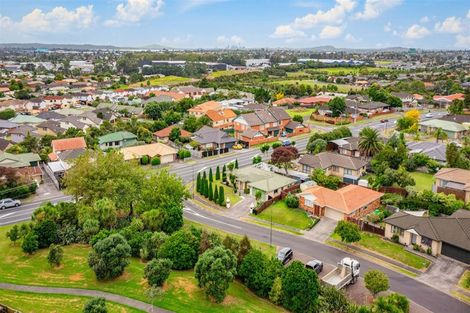 Photo of property in 2 Ferngrove Avenue, Ranui, Auckland, 0612