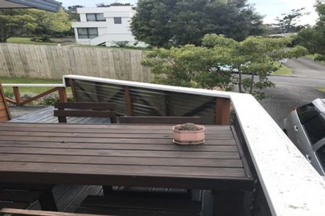 Photo of property in 1/8 Witheford Drive, Bayview, Auckland, 0629