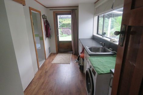 Photo of property in 20 Greenfield Street, Hector, 7822