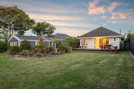 Photo of property in 59 Charlcott Street, Burnside, Christchurch, 8053