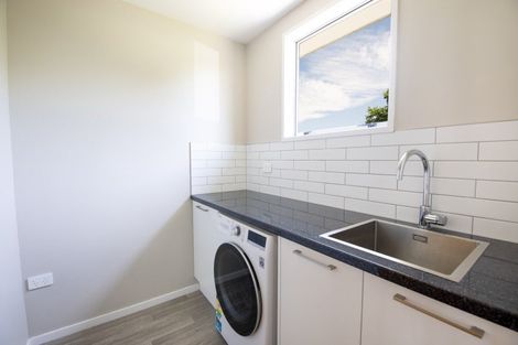 Photo of property in 327a Westminster Avenue, Tamatea, Napier, 4112