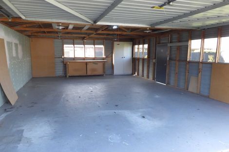 Photo of property in 74 Isleworth Road, Bishopdale, Christchurch, 8053