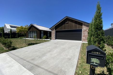 Photo of property in 6 Taylor Street, Cambridge, 3434