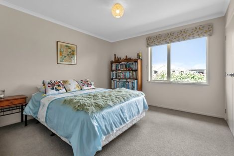 Photo of property in 15 Des Terry Way, Waipu, 0510