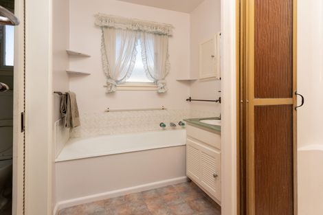 Photo of property in 230 Bower Avenue, North New Brighton, Christchurch, 8083