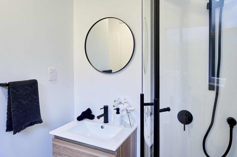 Photo of property in 1/24 Crieff Street, Northland, Wellington, 6012