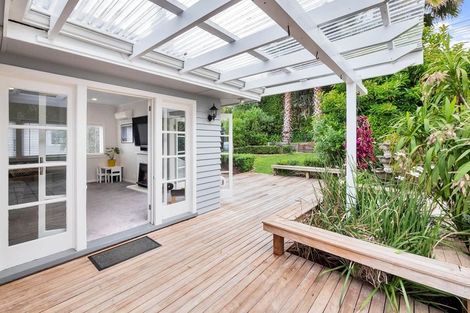 Photo of property in 1/53 Corunna Road, Milford, Auckland, 0620