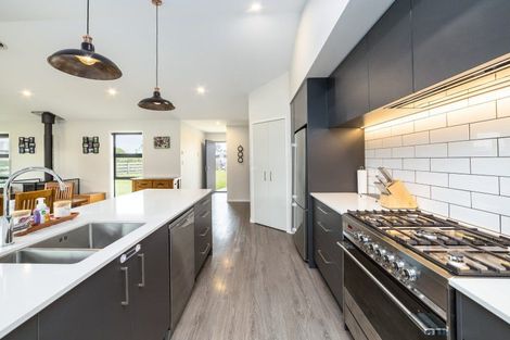 Photo of property in 474c High Street South, Carterton, 5713