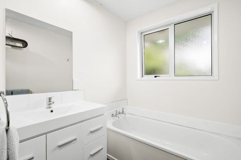 Photo of property in 1/177a Grimseys Road, Redwood, Christchurch, 8051