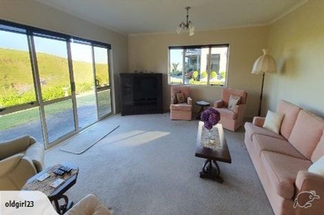 Photo of property in 40 Lithgow Drive, Otamatea, Whanganui, 4500