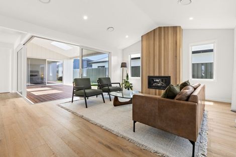 Photo of property in 20 Whangaehu Place, Te Awa, Napier, 4110