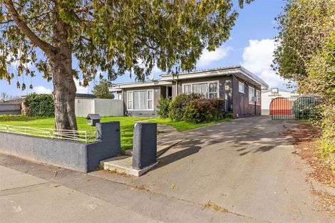 Photo of property in 304 Wainoni Road, Avondale, Christchurch, 8061