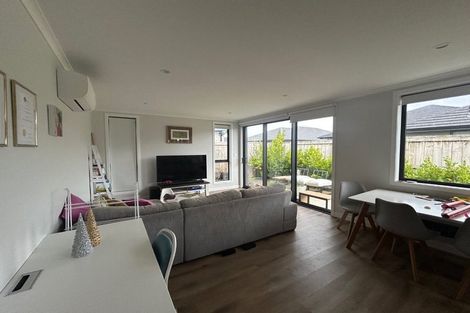 Photo of property in 51 Nursery Lane, Papamoa, 3118