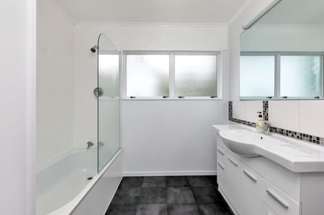 Photo of property in 47 Old Onerahi Road, Onerahi, Whangarei, 0110