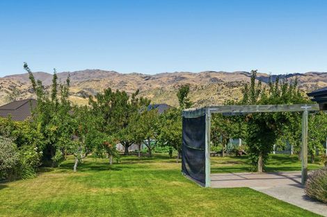 Photo of property in 10 Missy Crescent, Mount Pisa, Cromwell, 9383