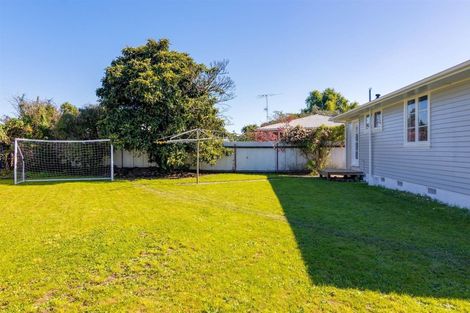 Photo of property in 10 Jones Place, Masterton, 5810