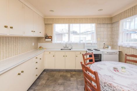 Photo of property in 4/5 Saint Leonard Street, Saint Johns Hill, Whanganui, 4501