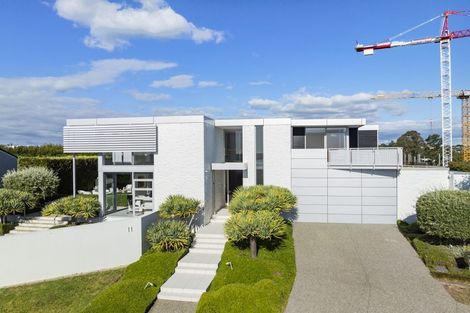 Photo of property in 11 Icarus Place, Half Moon Bay, Auckland, 2012