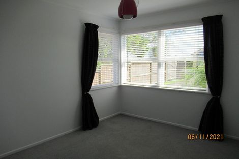 Photo of property in 97 Royal Road, Massey, Auckland, 0614