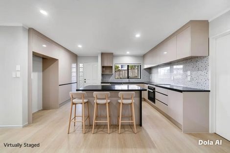 Photo of property in 1/14 Santa Monica Place, Goodwood Heights, Auckland, 2105