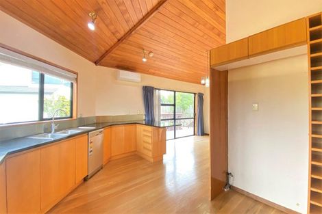 Photo of property in 12 Bragato Place, Chatswood, Auckland, 0626