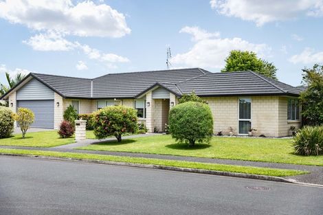 Photo of property in 8 Maniaroa Drive, Katikati, 3129